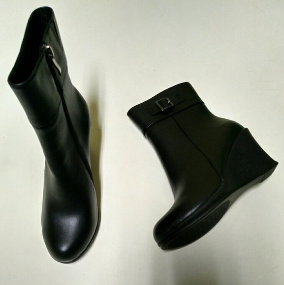 hush puppies wedge boots